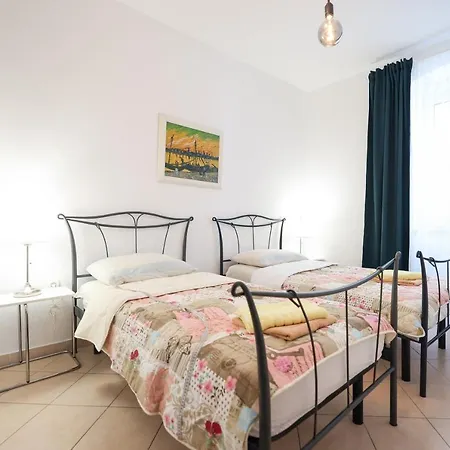 Cosy Apartman 아파트 자다르