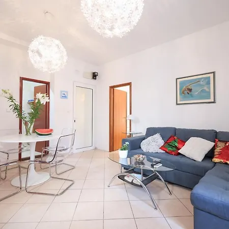 Cosy Apartman 아파트